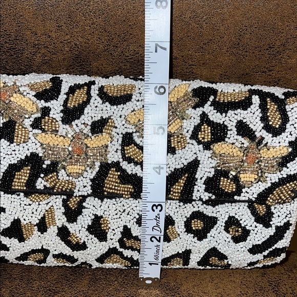 Made From India To You | Bumble Bee Leopard Print Beaded Bag - Picture 10 of 11